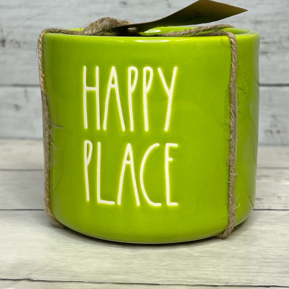 🆕 Rae Dunn ceramic “Happy Place” planter